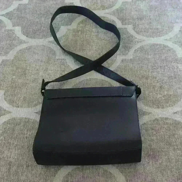 NWT Black Leather Crossbody Purse - Palm Leaf Applique made of Mayan Palms - Picture 5 of 10